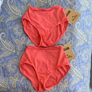 NWT Woolly Women's Coral Panties